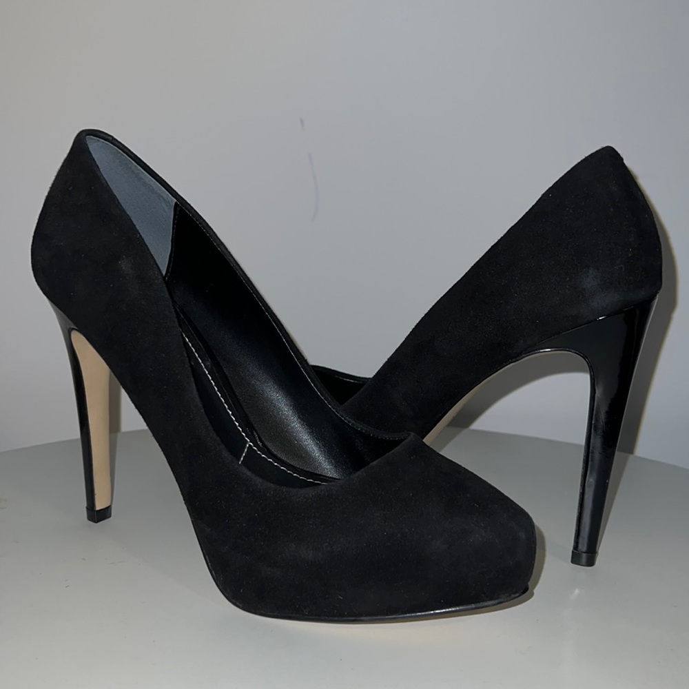 Black heel